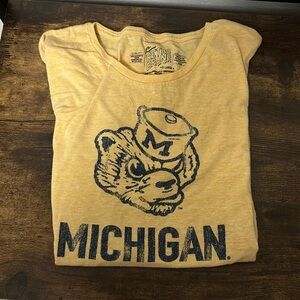 Retrobrand women’s Michigan t shirt size XL